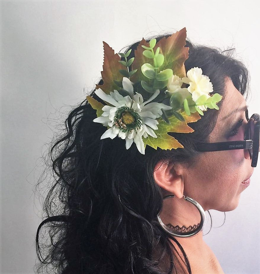 White Daisy Wedding Accessories Flowers