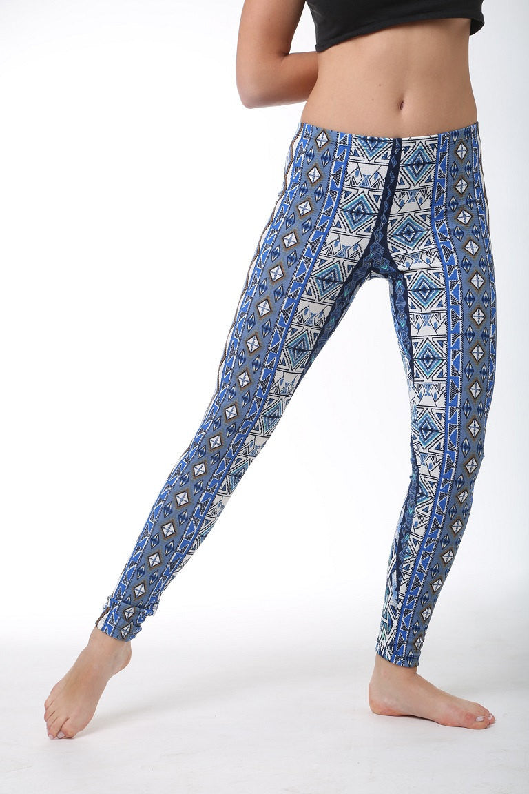Beautiful Women Tribal Blue Leggings