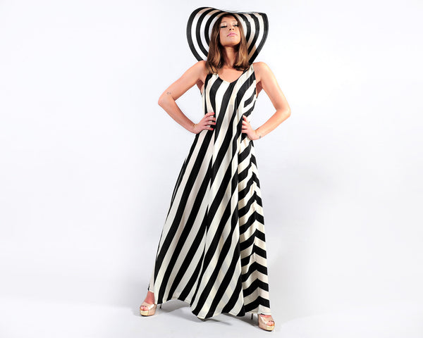 Black & White maxi dress